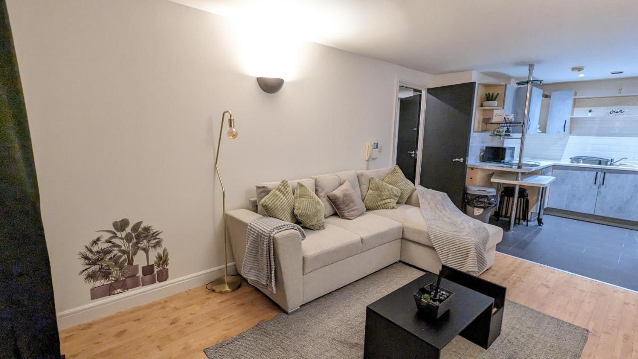 Jpg Theatre Suite - High Floor Mcr Luxe Apartment W Balcony Canal Views Манчестър Екстериор снимка